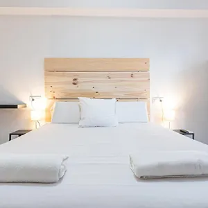 Easy Sants By Bossh! Hotels (Adults Only) Vandrarhem